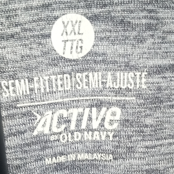 Old Navy Active Shirt - Picture 4 of 4
